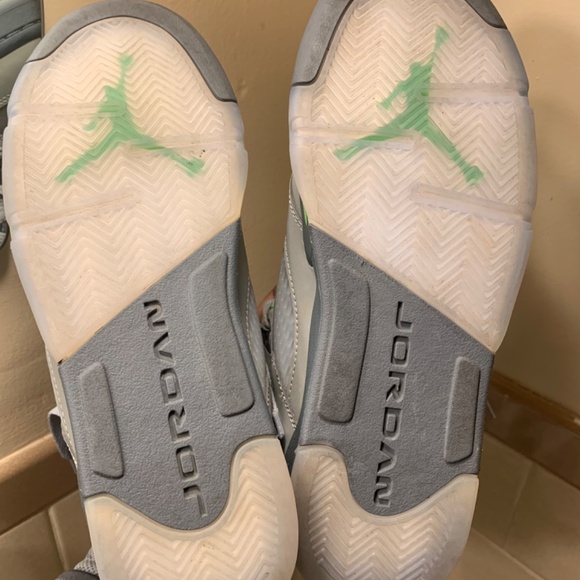 Jordan 5 “Greenbean”  Mens 7.5/Youth 6.5 - Picture 4 of 7